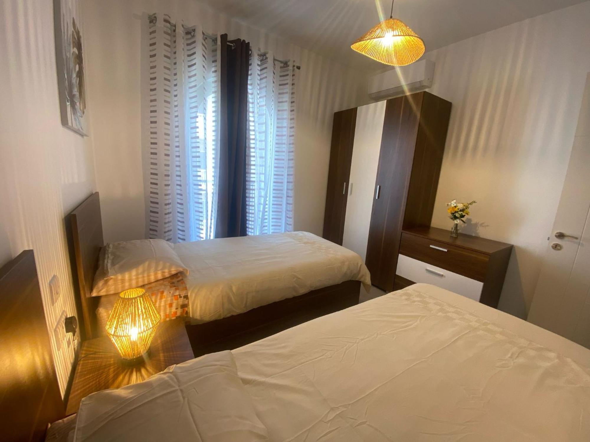 Brand New 2 Bedroom Apartment Pietà Esterno foto