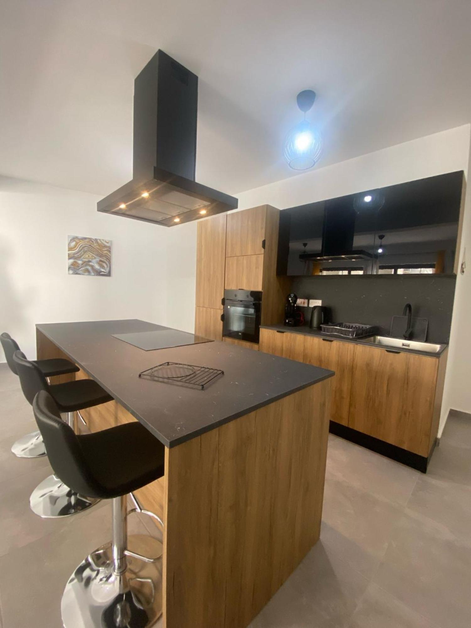 Brand New 2 Bedroom Apartment Pietà Esterno foto